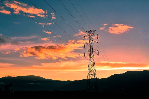 الاختلافات بين برج شعرية واحتكار