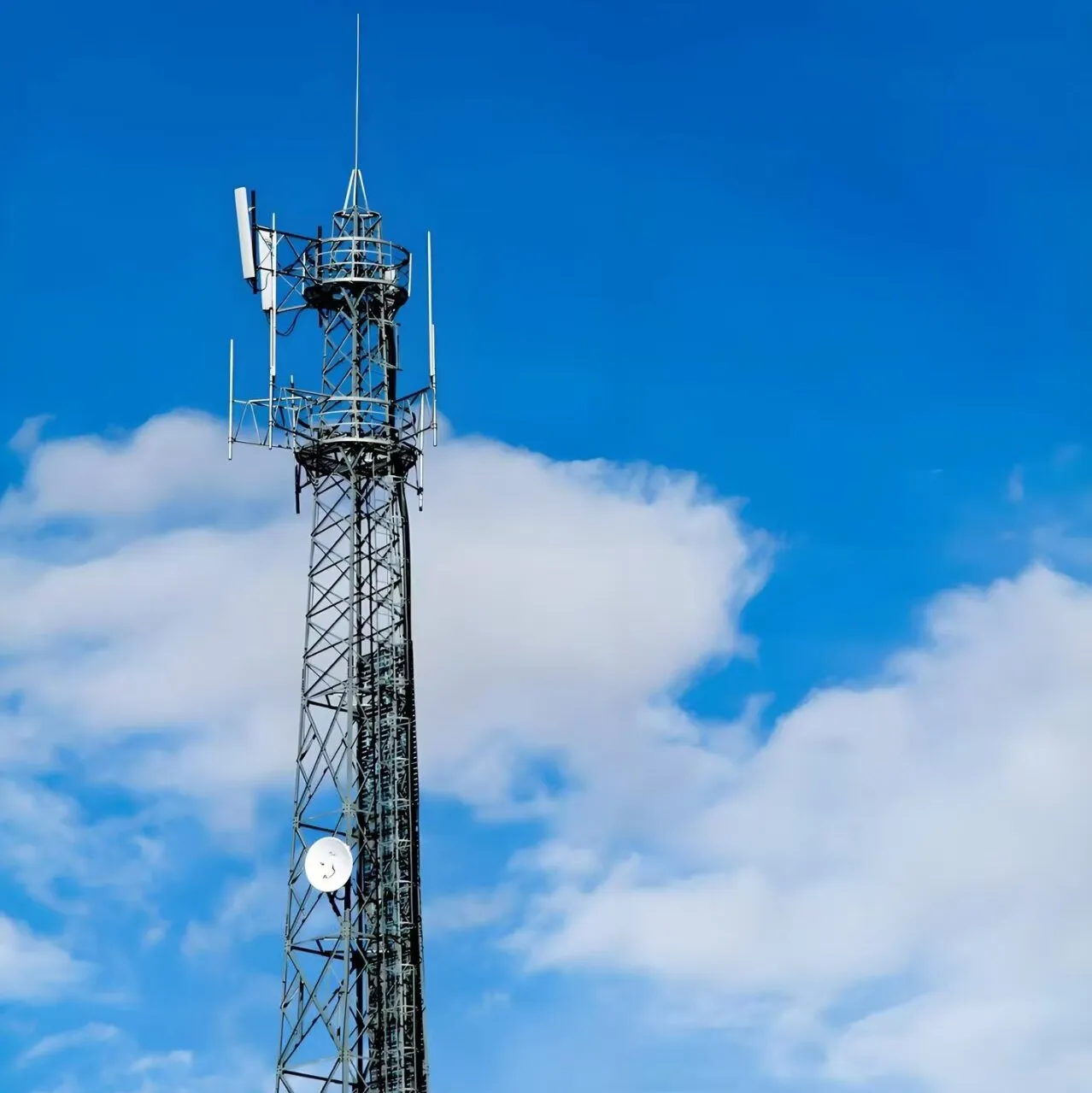 ماذا تعرف عن أبراج نقل الطاقة؟